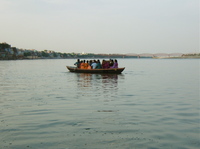 Boat_Ganges_Varanasi.JPG