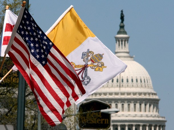 Vatican and US flags.jpg
