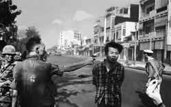 Vietnamese man being executed.jpg