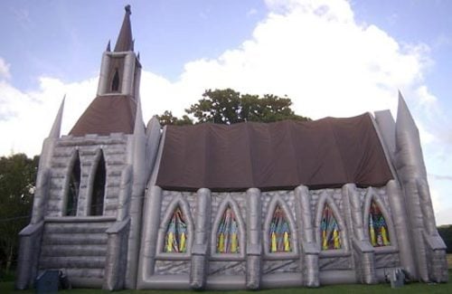 Thumbnail image for inflatable-church-4_786434c.jpg