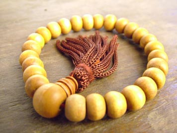 sandalwoodmala.jpg