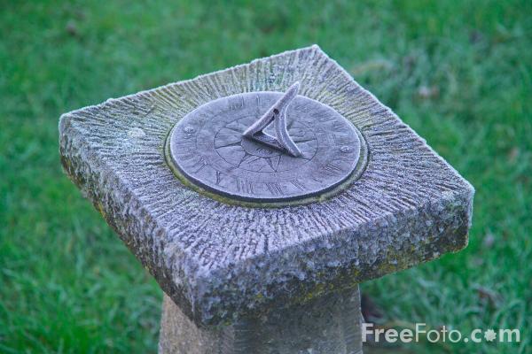 Sundial.jpg