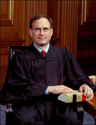 justice_alito_official.jpg