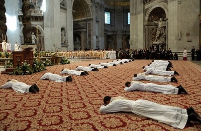 Pope Benedict ordains priests.jpg