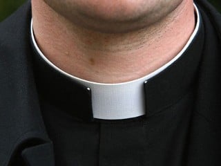 cb_collar_091120_mn.jpg