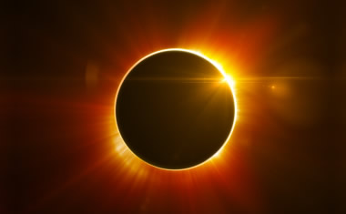 Read your New Moon Solar Eclipse in Gemini Horoscope at Tarot.com