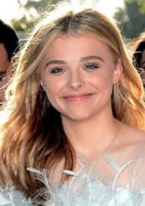 Chole Grace-Mortez (Pictured) starred in The 5th Wave. (Image sourced via google images). 