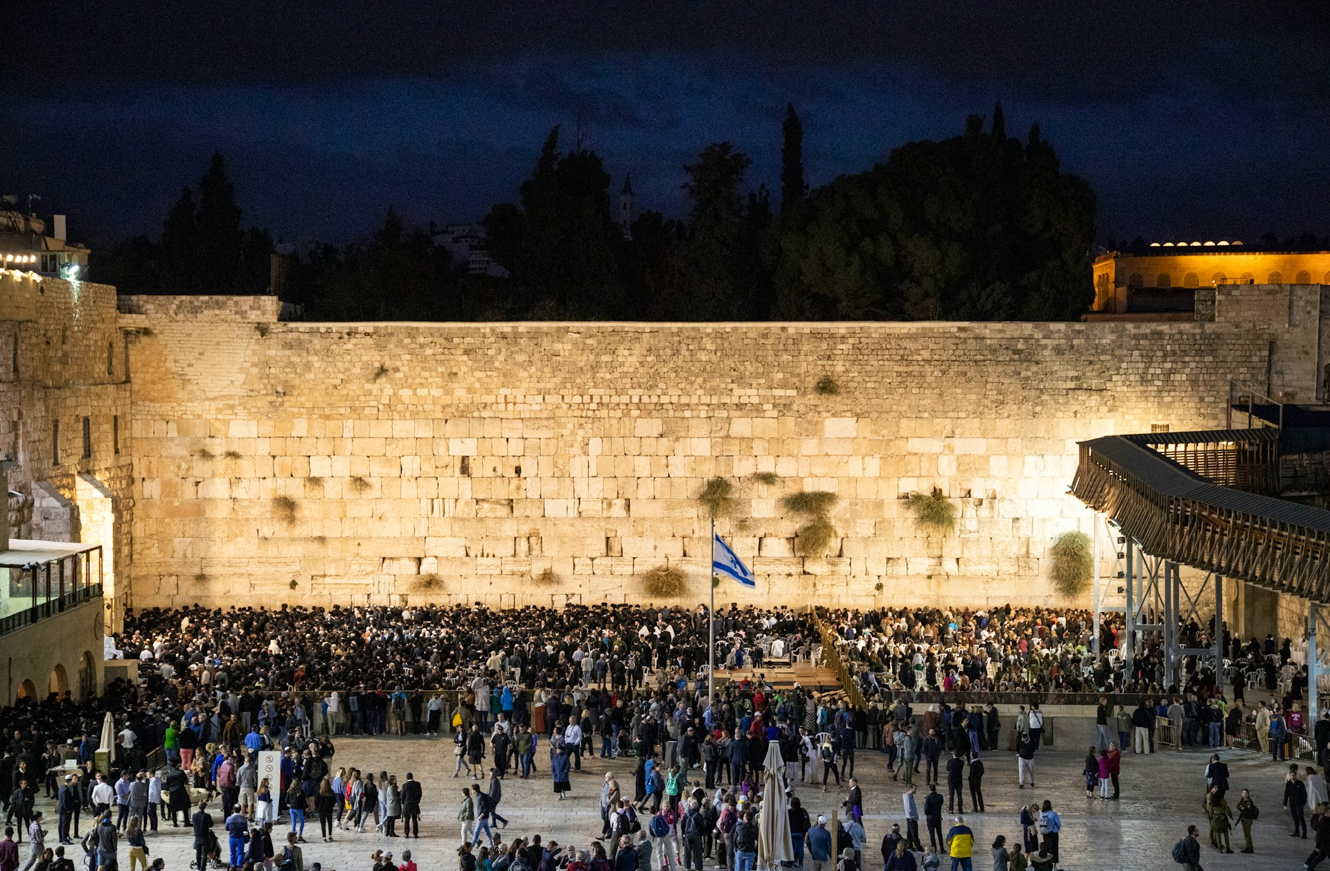 Israelis standing at the Western Wall during Sabbath