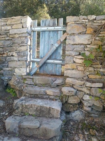 Hameau old gate.jpg