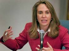 0_67_Gabrielle_giffords_320.jpg