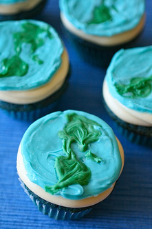 earth_day_cupcakes.jpg