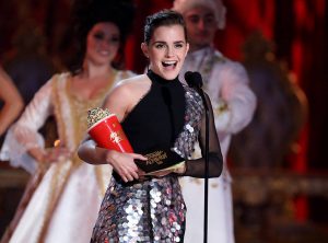 rs_1024x759-170507172533-1024.Emma-Watson-MTV-Video-and-TV-Awards.kg.050717