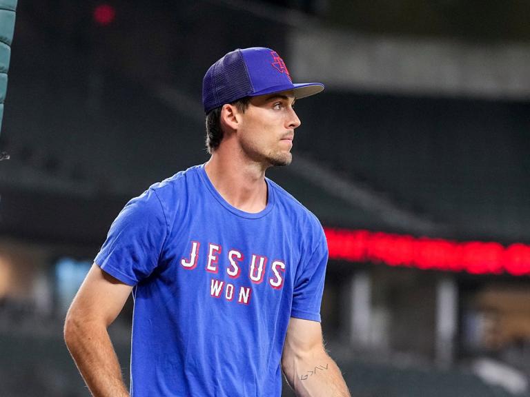 Love That Shirt': Texas Rangers Rookie Points to Jesus During
