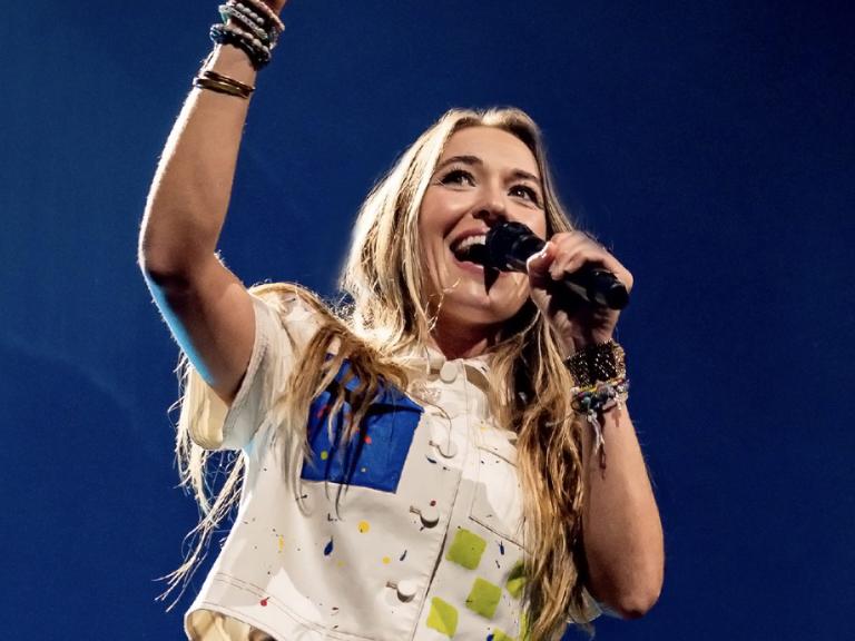 Lauren Daigle Responds After Music Executive Questioned Why She ‘Had to Be Christian’
