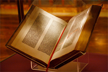 gutenberg-bible-5.jpg