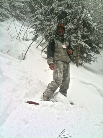 AK_snowboard.jpg